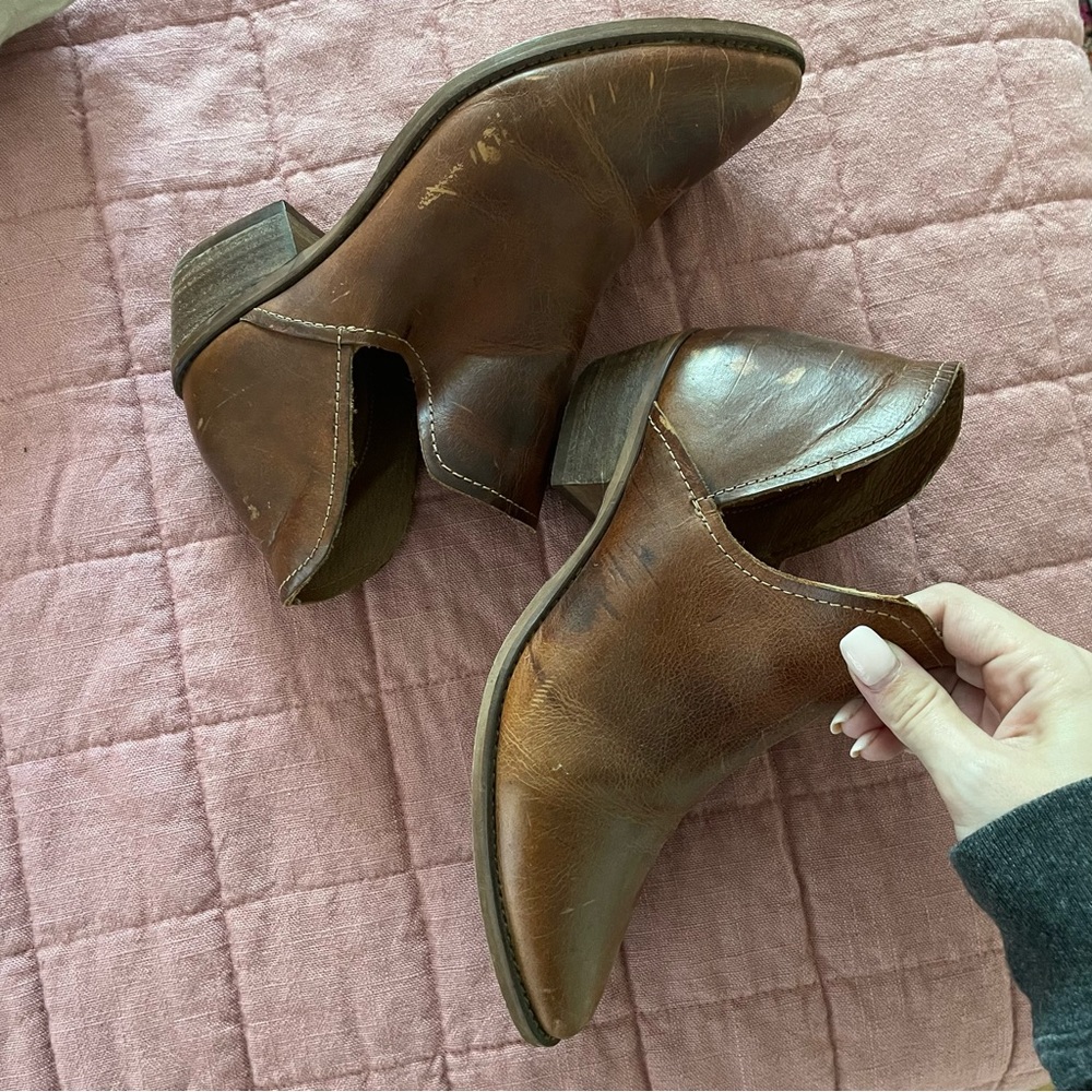 Steve Madden Distressed Cognac Booties Size 7 - image 2